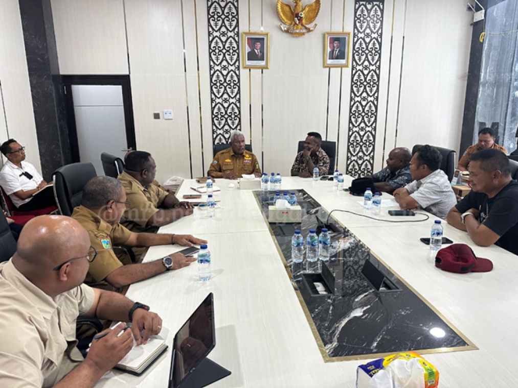 Ketua MRP Papua Tengah Pimpin Audensi Konflik kwamki Narama:  Mendorong dengan Tegas Aparat Keamanan dan Kolaborasi lintas Daerah